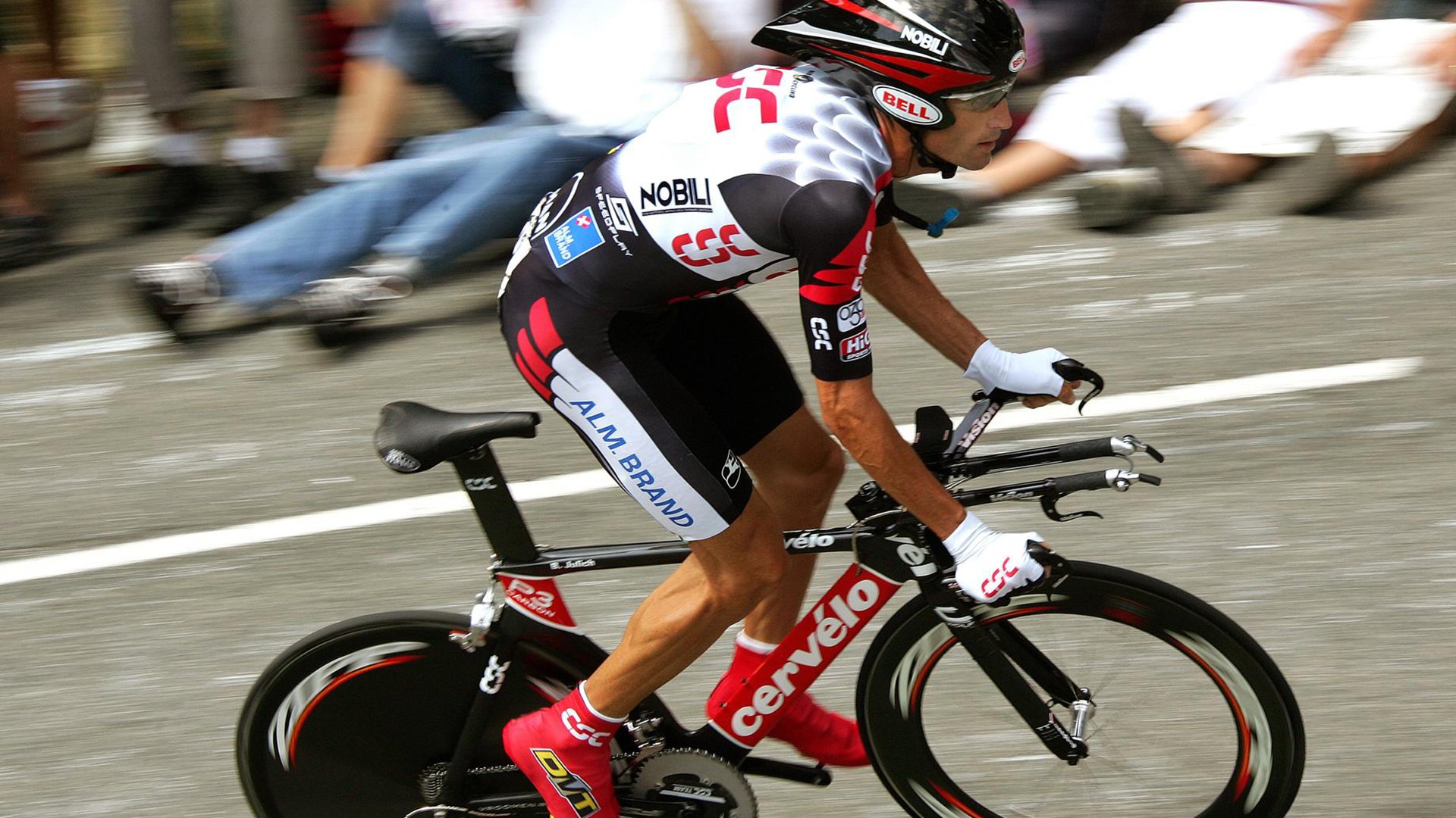 AIYOUXI.COM-_运动员谈健康：保持状态的秘诀大揭秘_，运动员如何保持体能