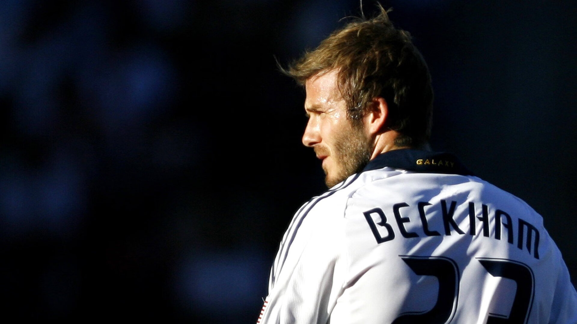 青少年足球裁判员“长跑式”培训体系持续提升判罚水平,足球比赛中裁判员的跑动要求